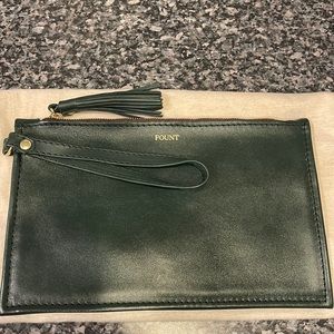Fount Finley Clutch